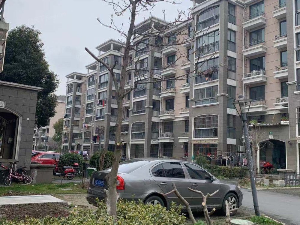 小区相关图