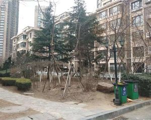 封闭小区电梯洋房居住舒适环境优美