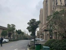 法式类独栋+G60+大花园+次新小区+人车分流+高层高