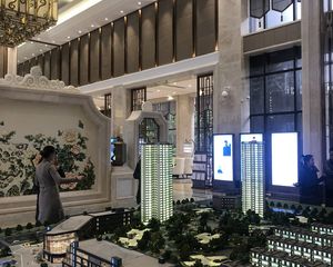 朗基紫境东来 4室2厅 东南 南