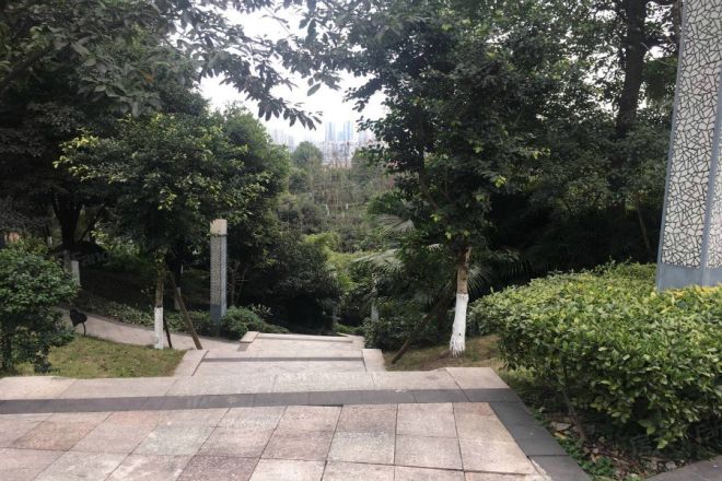 首创十方界峰度实景图