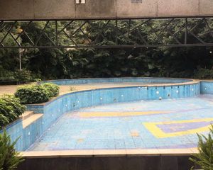通透户型,住家安静,紧靠天宫殿公园
