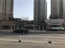 小区前排精装采光视野好近万达近地铁