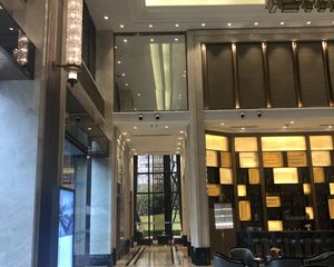 朗基紫境东来4室2厅西南