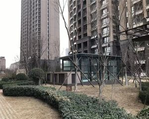 森活里两居室诚意出售,看房方便。