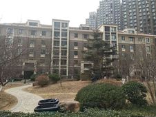 星海公园宏都筑景一期多层洋房3室2厅小区中心2楼238万