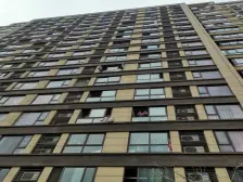 绿地璀璨天城 1室2厅 南