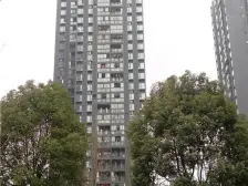 房子装修清爽,户型方正,业主诚心出售