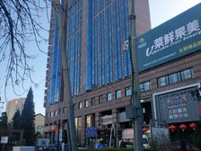 阳光广场通透三居落地大飘窗观中轴线景观满五年唯一
