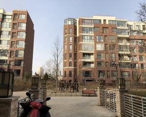 益田影人四季花园电梯低层全明户型客厅通阳台