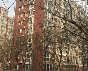赵公口·彩虹城三区·4室·1厅