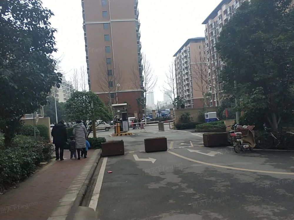 小区相关图