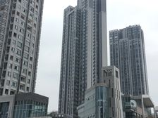 蓝润V客东都一期1室1厅东南