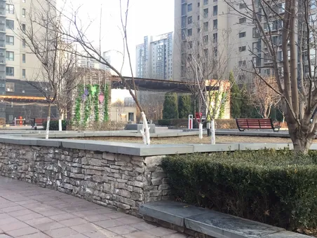 随时看房 雍景山岚 精装修 全明户型三居 业主没住带一车位