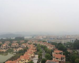 此房满五年不唯一无欠款,业主诚心卖,看房子方便