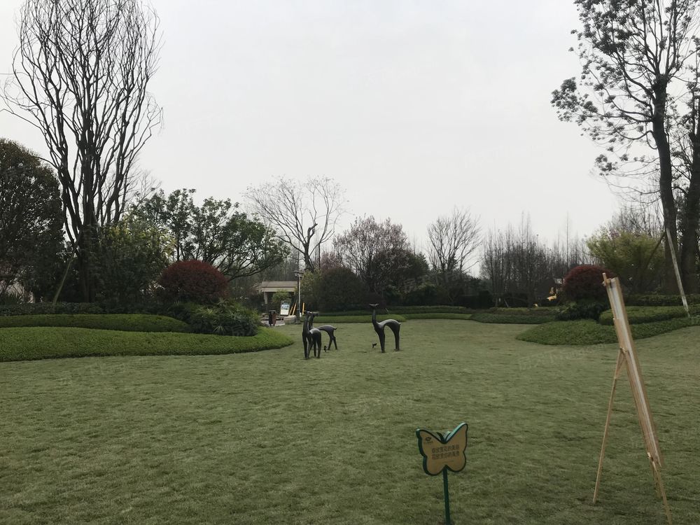 小区相关图