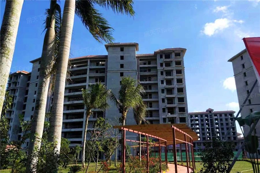 海口江东后花园70年产权椰海润景精装修纯板楼