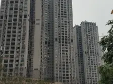 3号线地铁口200米 精装三房 高楼层 采光好