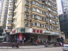 中山西路滨江首府(江西商会大厦) 南北通透,采光好 装修好,环镜优美 近地铁 周边匹套完善,,出行方便