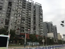 小区管理严谨干净整洁 全明户型方形板正 业主诚心出售