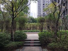 成熟板块方正户型五房两卫大户型