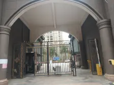 幸福时光三期 南北通透,采光好 周边匹套完善,,出行方便