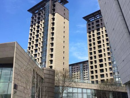 园博园附近 园博嘉园 电梯板楼 139平680万