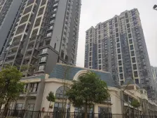 户型方正,南北双阳台,中高楼层,采光视野好