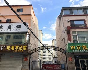 此房满五唯一,采光好,格局好,小区可停车