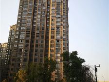 毛坯房可根据自己的喜好装修,电梯房,价格能谈