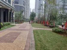 总部基地、天誉花园精装四房、户型正、采光好