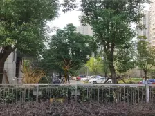 此房满2年 楼层好 采光好 视野宽阔 交通方便