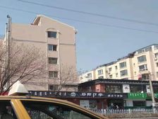 户型设计合理,一楼出行方便,小区成熟产权清晰.