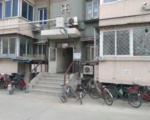 万源南里2室1厅南