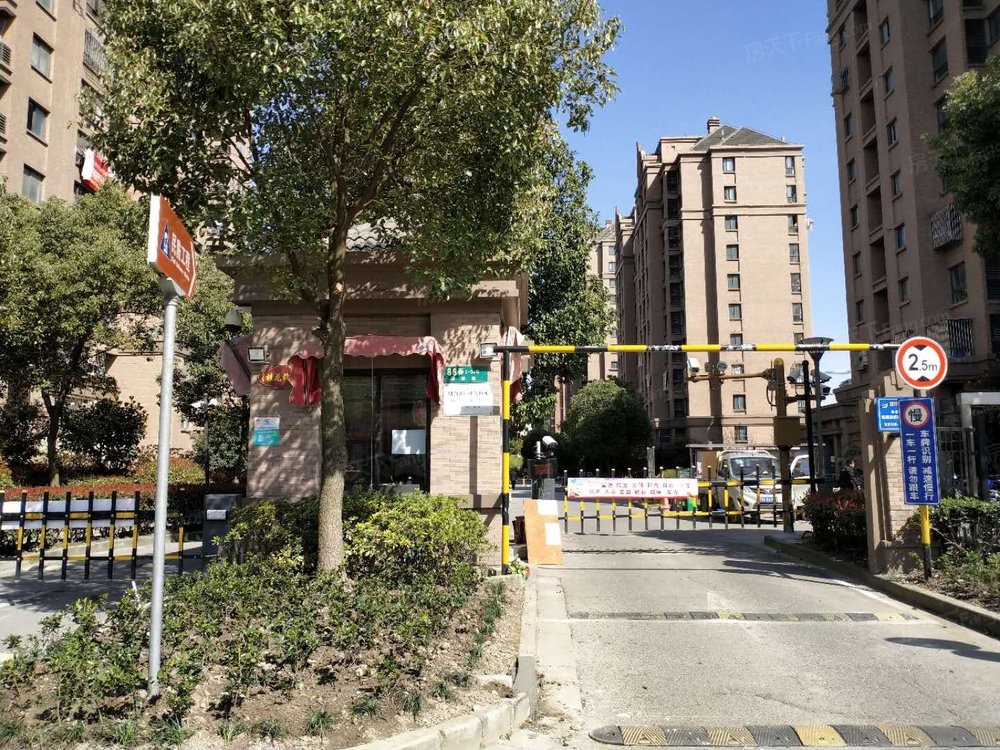 小区相关图