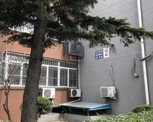 东交民巷13号院3室1厅南北