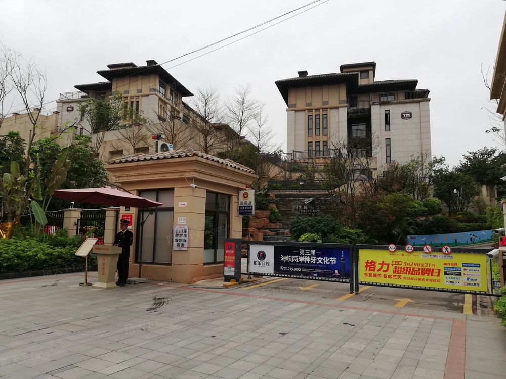 小区相关图