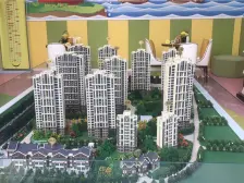 房子集中供暖视野采光好 人车分流