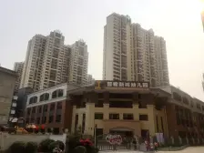 房子是中高楼层,南北通透,景观好,装修保养好。