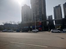 建业桂园大平层四室两厅两卫出售,有停车位,诚意出售