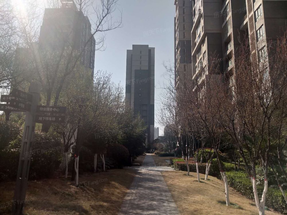 小区相关图