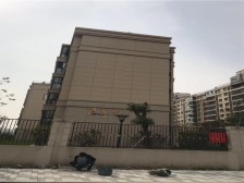 新上!万科公园里,装修四房两厅两卫,中上楼层视野采光好户型好