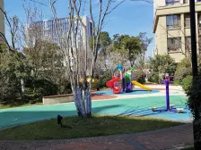 好楼层带车位 商品房两房 俯瞰佘山