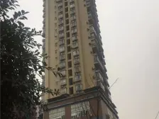 南坪 珊瑚小学综合大楼三房120万