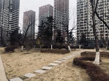 格局好,采光充足,使用率高,楼栋位置好