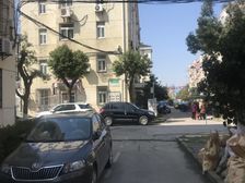 中间楼层,三室全明,诚意出售,看房随时!