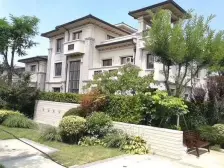 龙湖滟澜海岸精装独栋 室内配有电梯、空气热能机