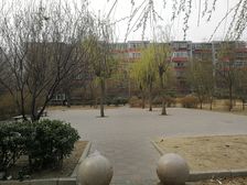新上三环边地铁口低楼层东西通透双阳台满五全明三居