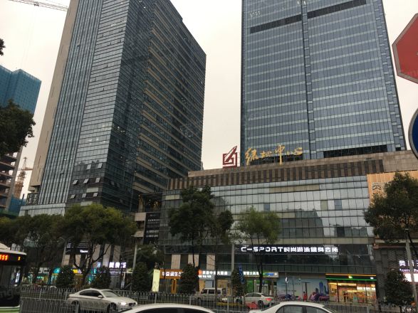 绿地中心公寓实景图