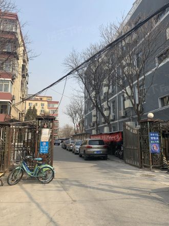 东安街头条15号院实景图